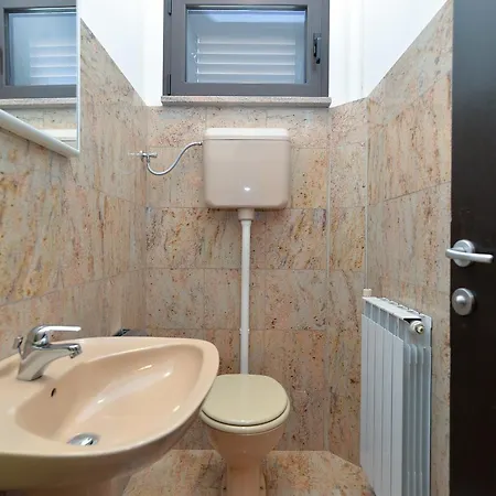 بيت للعطل House Nevica 1632 *